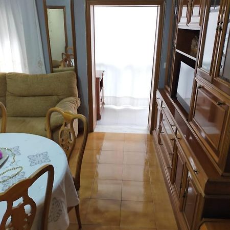 Apartamento Con 3 Dormitorios En El Centro De Denia Bagian luar foto